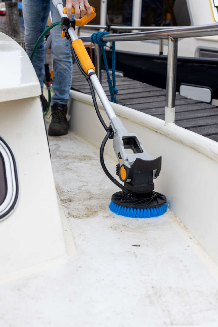 BATAVIA Akku-Reinigungsbürste Twin-Brush Set